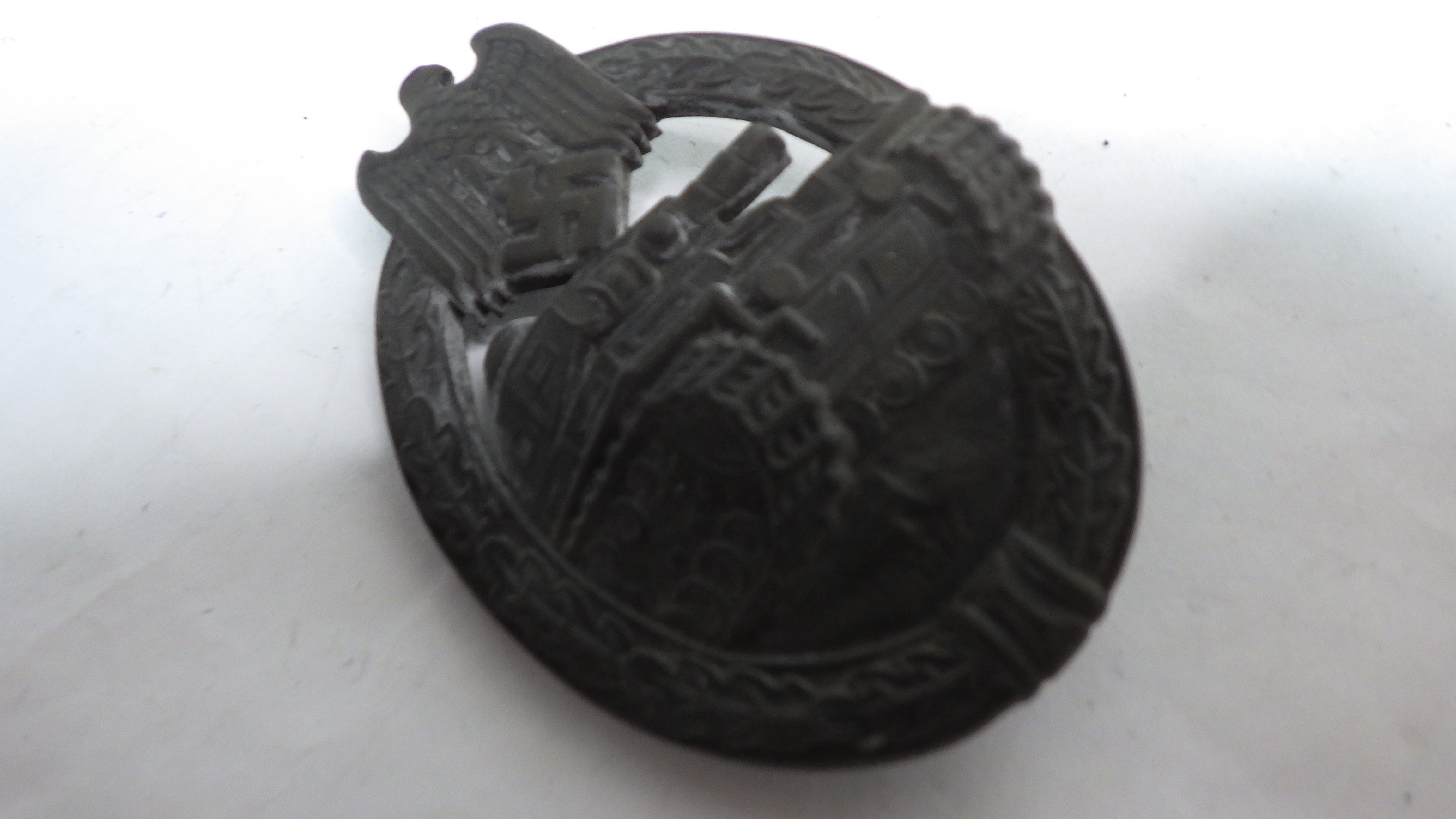 戦車突撃章　Frank ＆Reif Unmarked Bronze