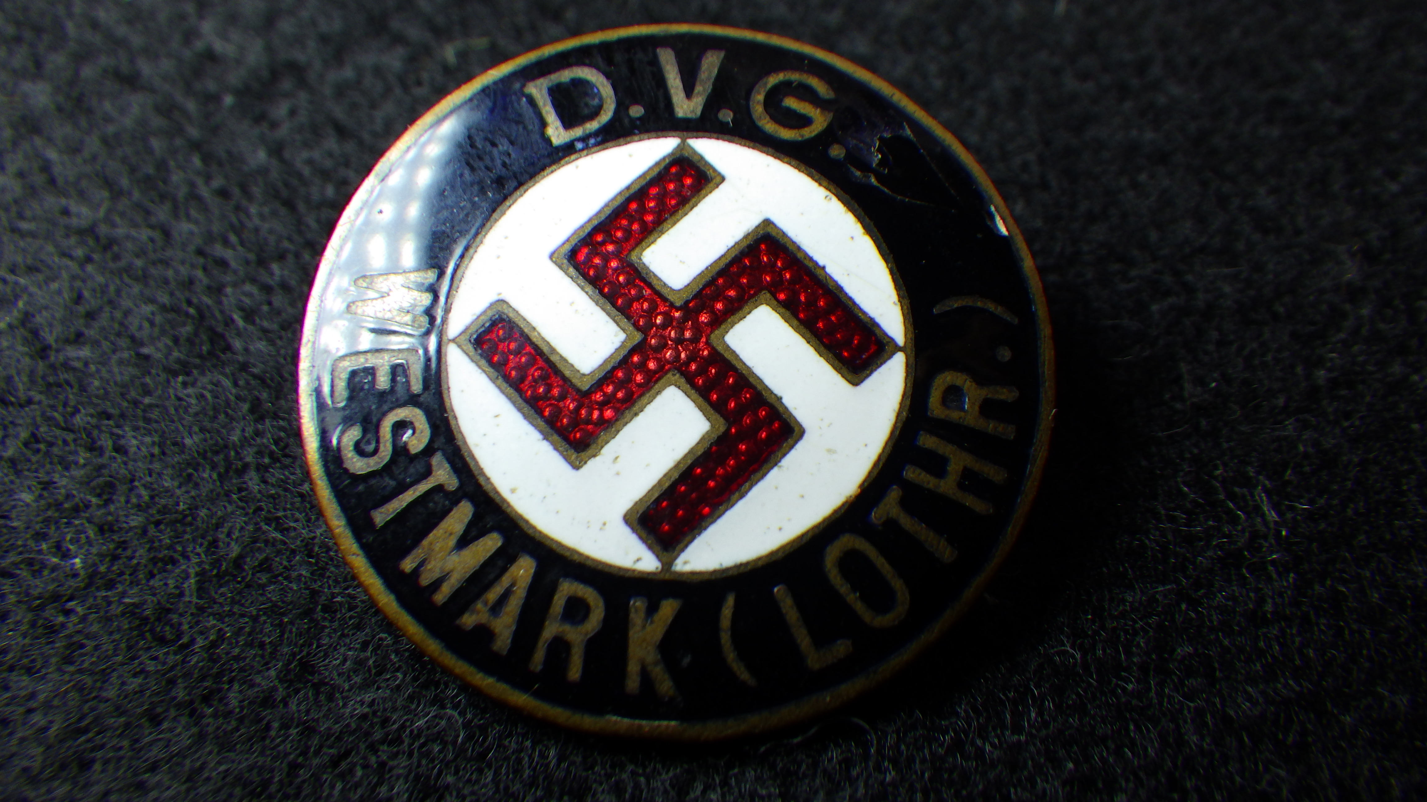 DVG Westmark NSDAP　会員バッチ　RZM　M9/312