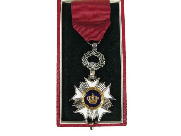 ベルギー王冠勲章（Ordre de la Couronne、Kroonorde）の騎士級（シュバリエ）メダル